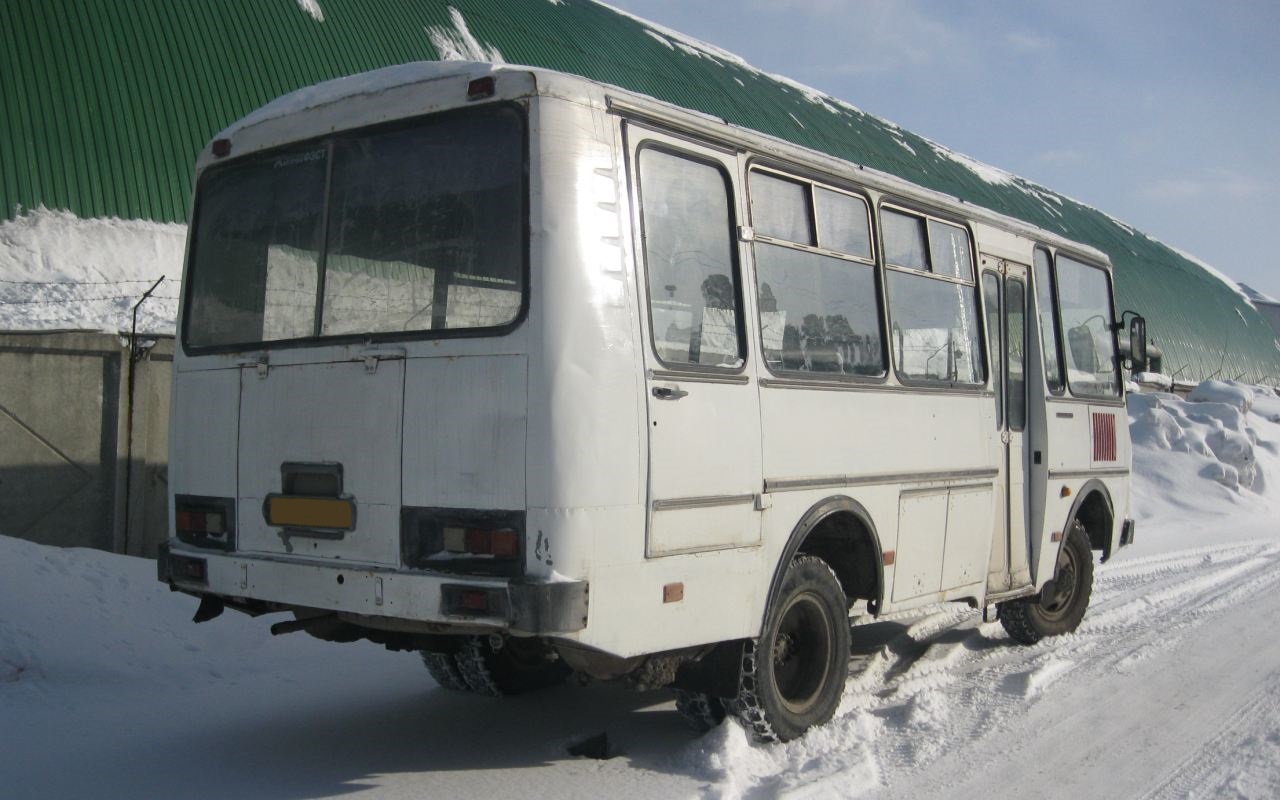 ПАЗ 3205